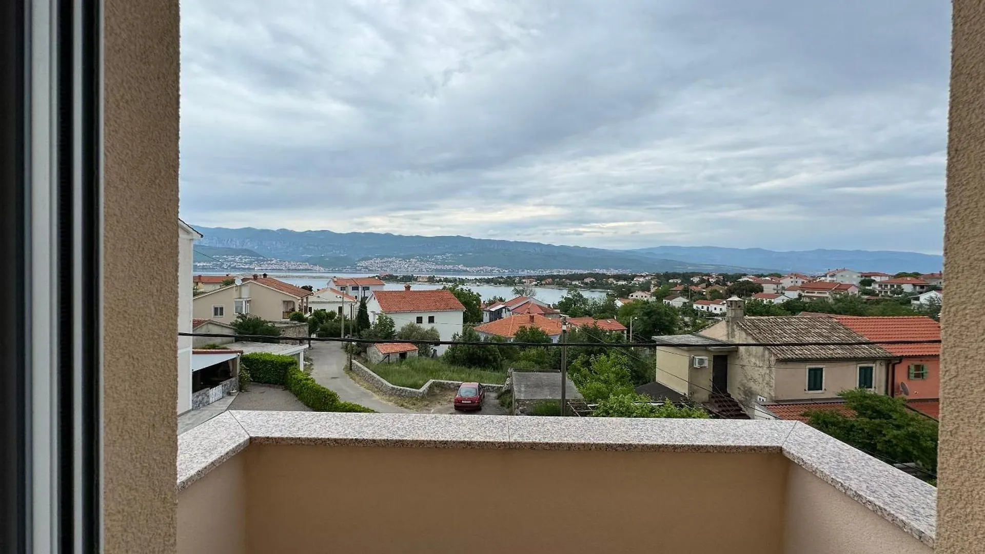 Apartments Maticic contacts